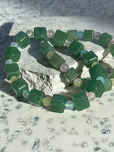 Load image into Gallery viewer, Green Jade Mix Cube Morganite Bracelet