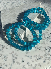 Load image into Gallery viewer, Blue Cats Eye 8mm Bracelet