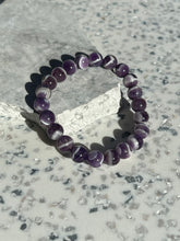 Load image into Gallery viewer, Chevron Amethyst 8mm Bracelet