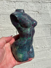 Load image into Gallery viewer, Ruby Fuchsite Kyanite XL Body
