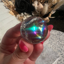 Load image into Gallery viewer, Mini AAA Clear Quartz Spheres
