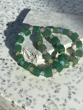 Load image into Gallery viewer, Green Jade Mix Cube Morganite Bracelet

